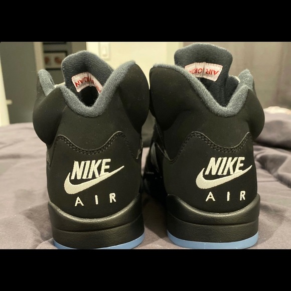 VNDS.  Comes with original box and black laces no white laces or shoe trees - Picture 4 of 8